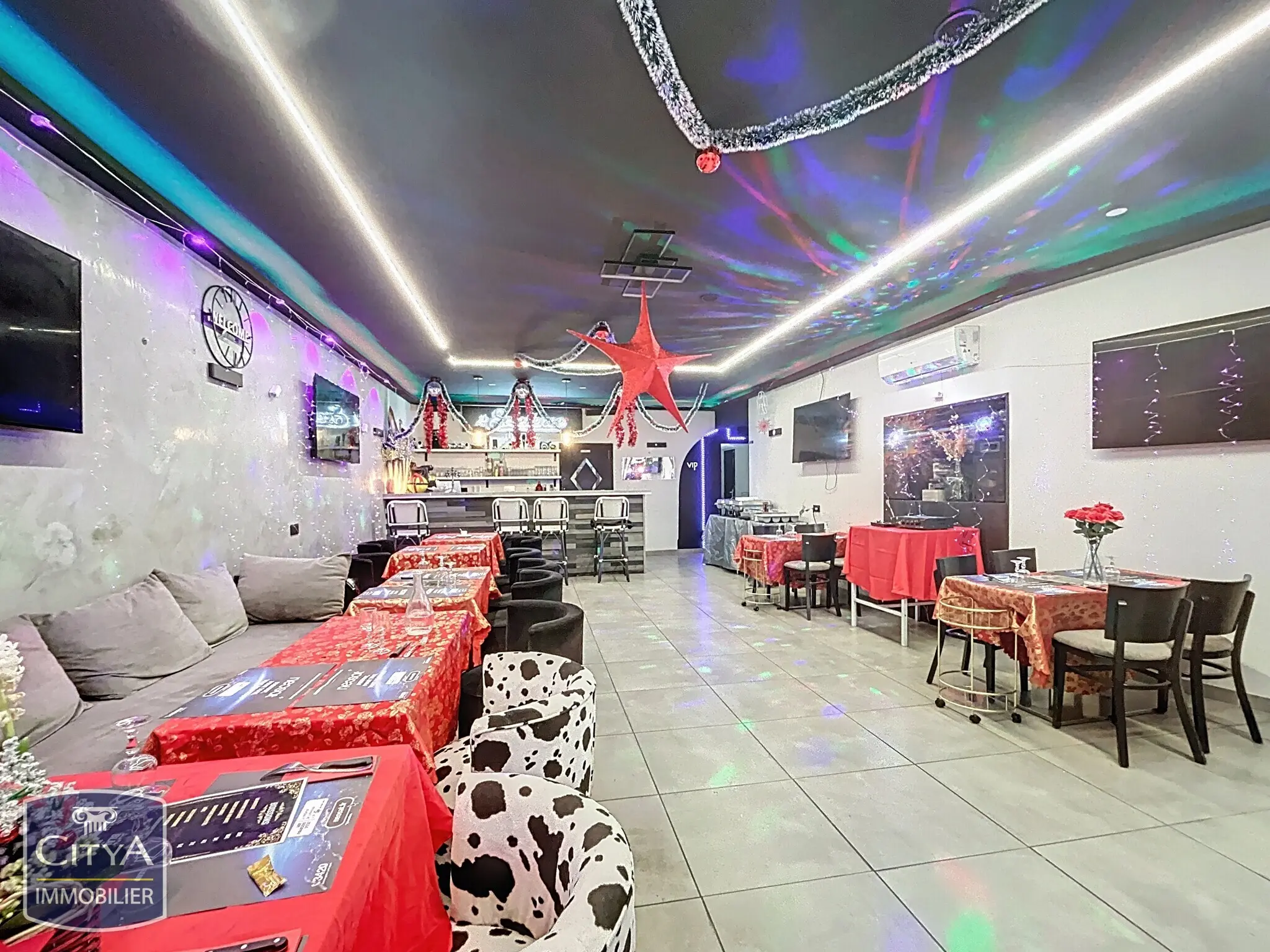 Photo 3 Local Commercial 220m²