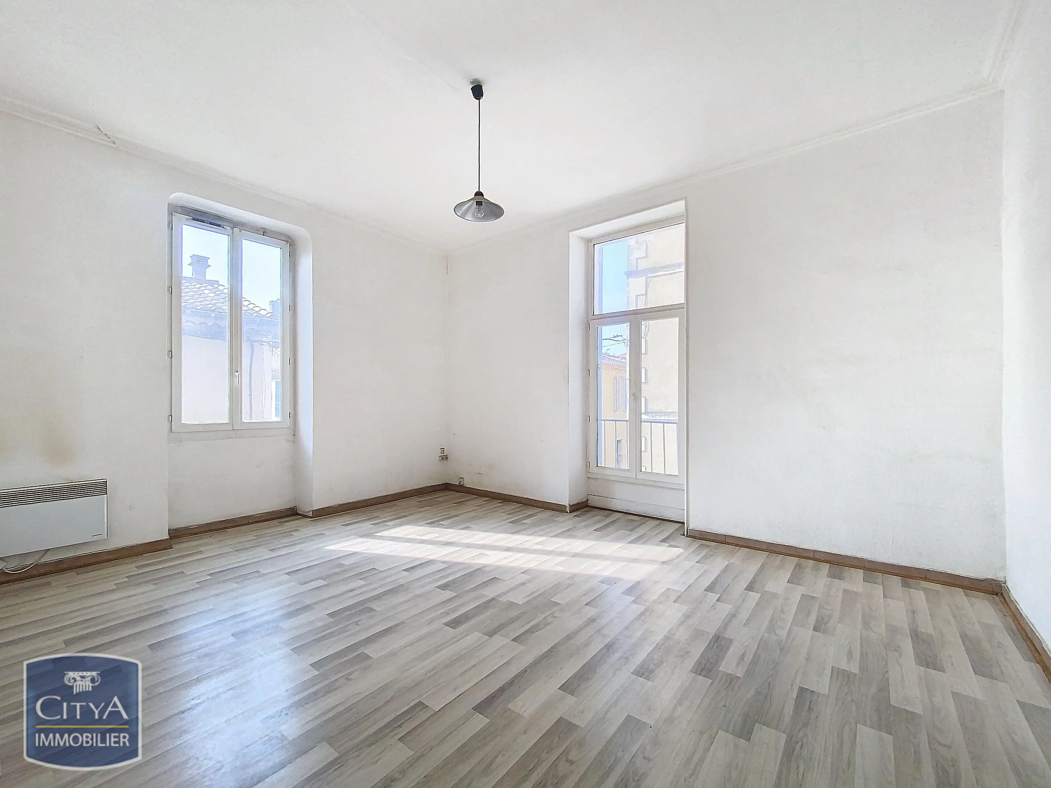 Photo 2 Immeuble 226m²