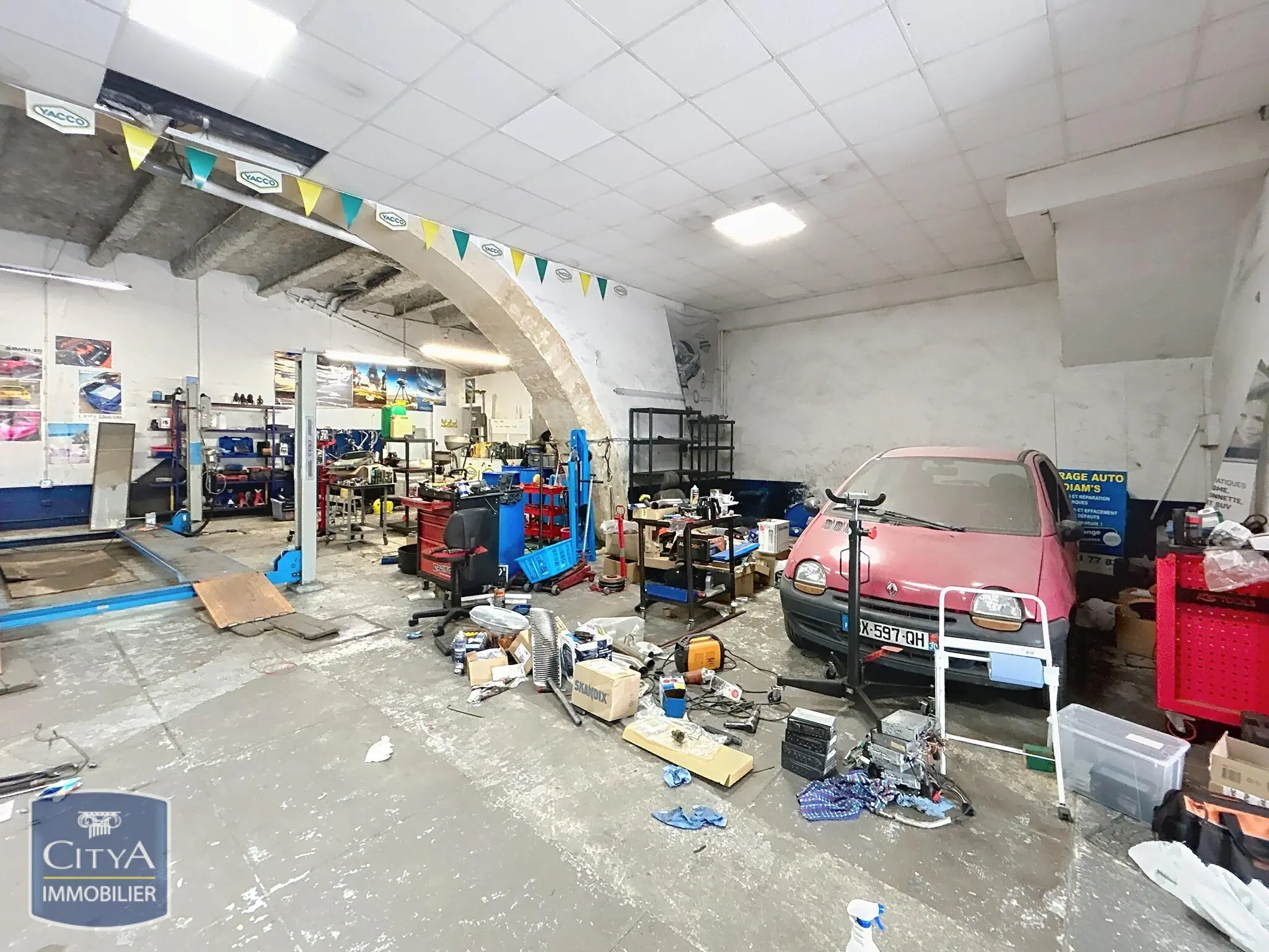 Photo 4 Fonds De Commerce 309m²