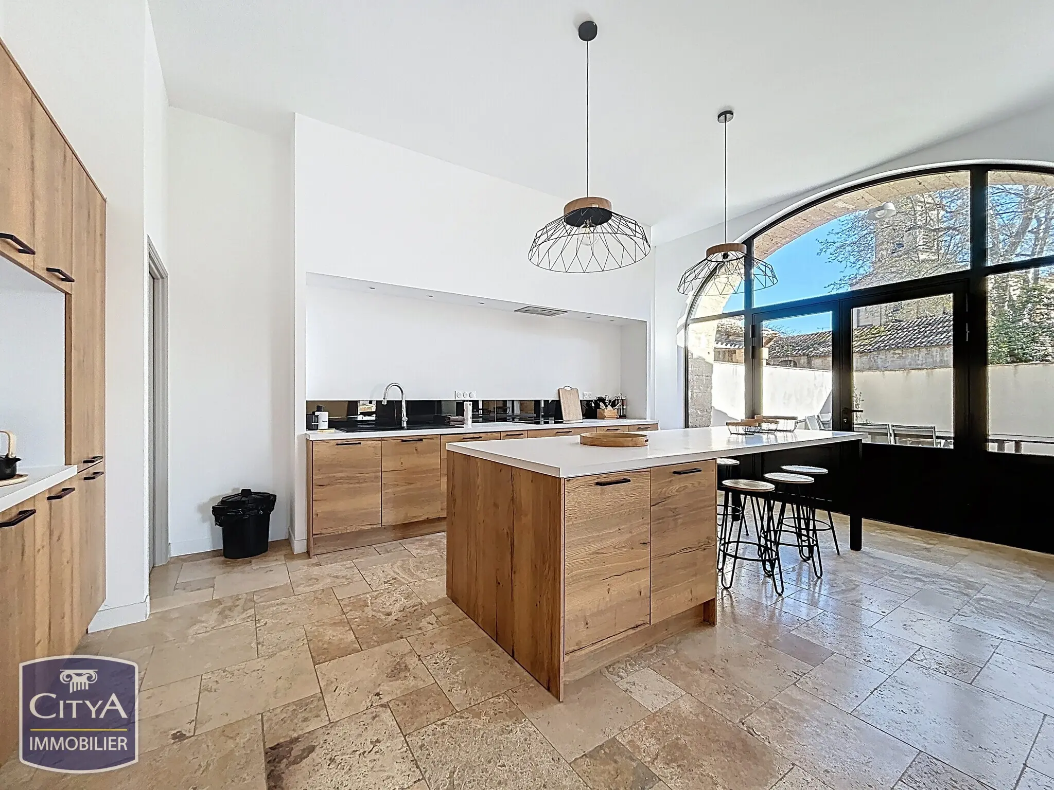 Photo 4 Maison 5 pièces 200m²