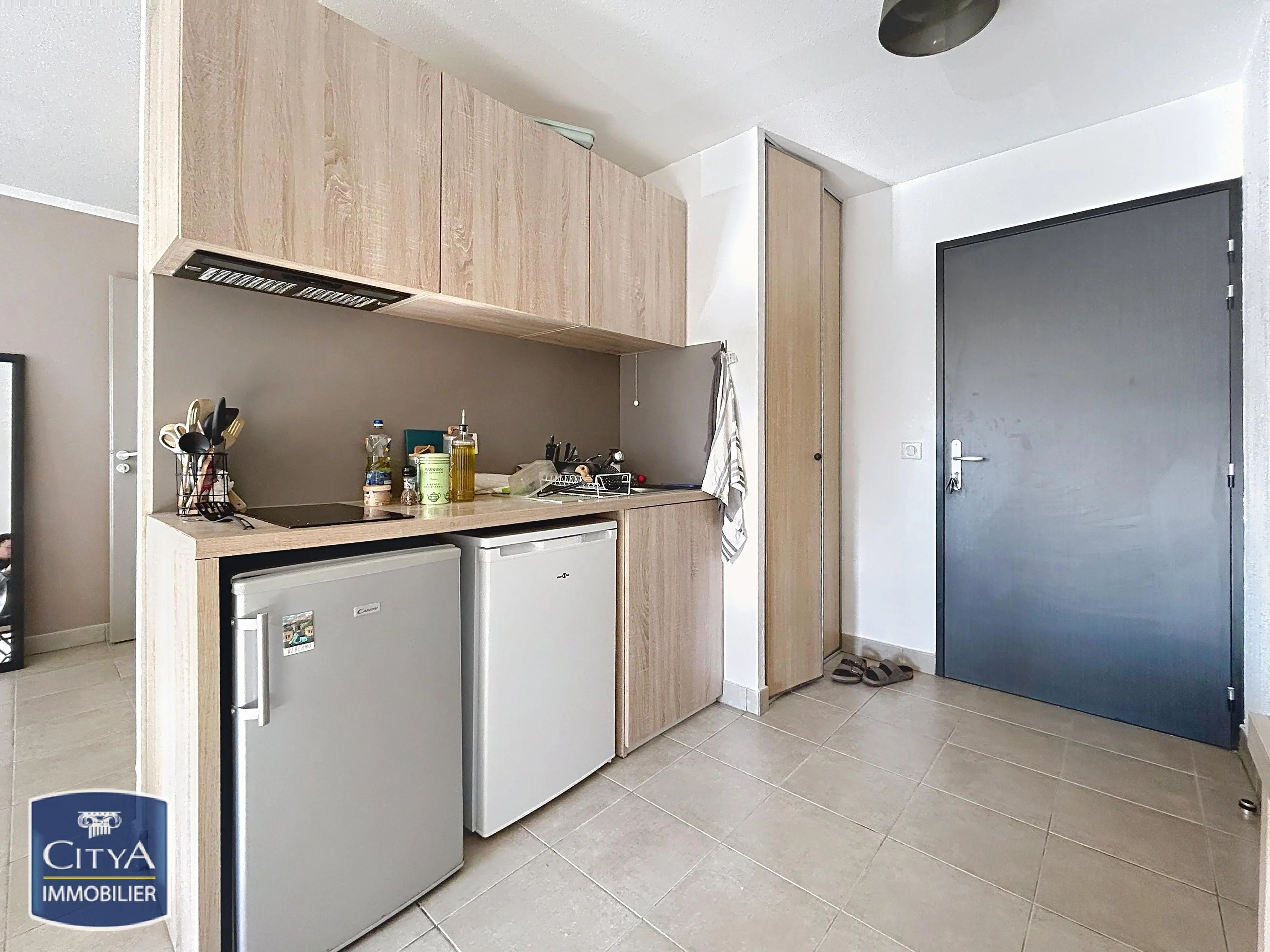 Photo 1 Appartement 1 pièce 32.8m²