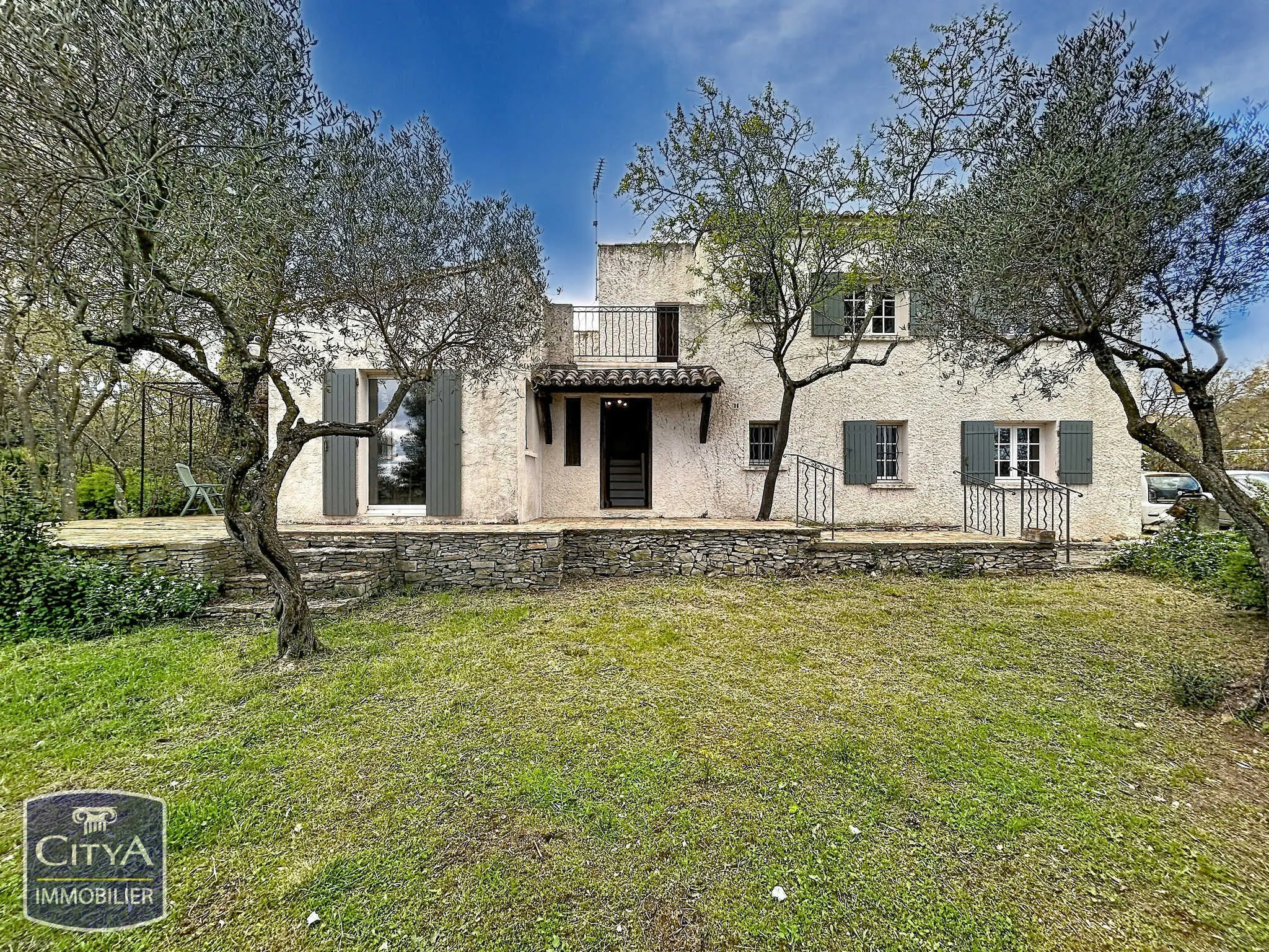 Photo 2 Maison 4 pièces 141m²