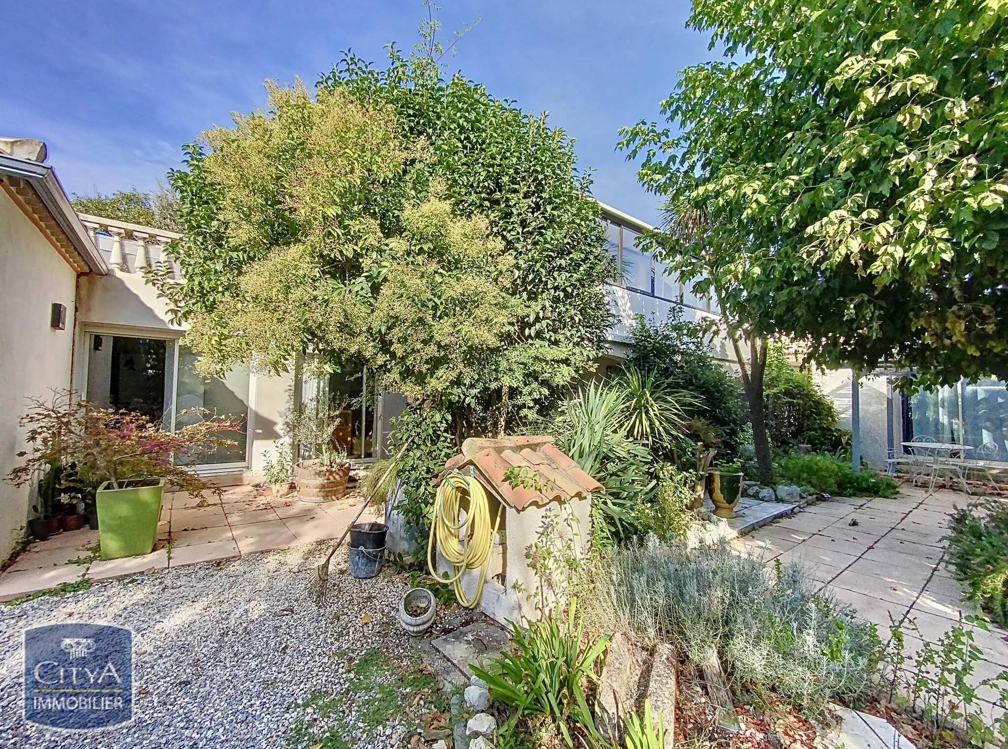 Photo 22 Maison 10 pièces 302m²