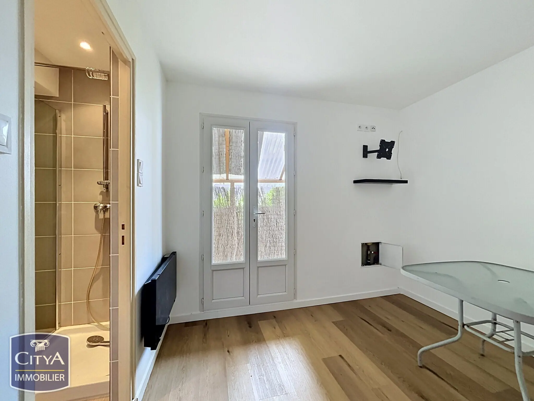 Photo 15 Maison 8 pièces 215m²
