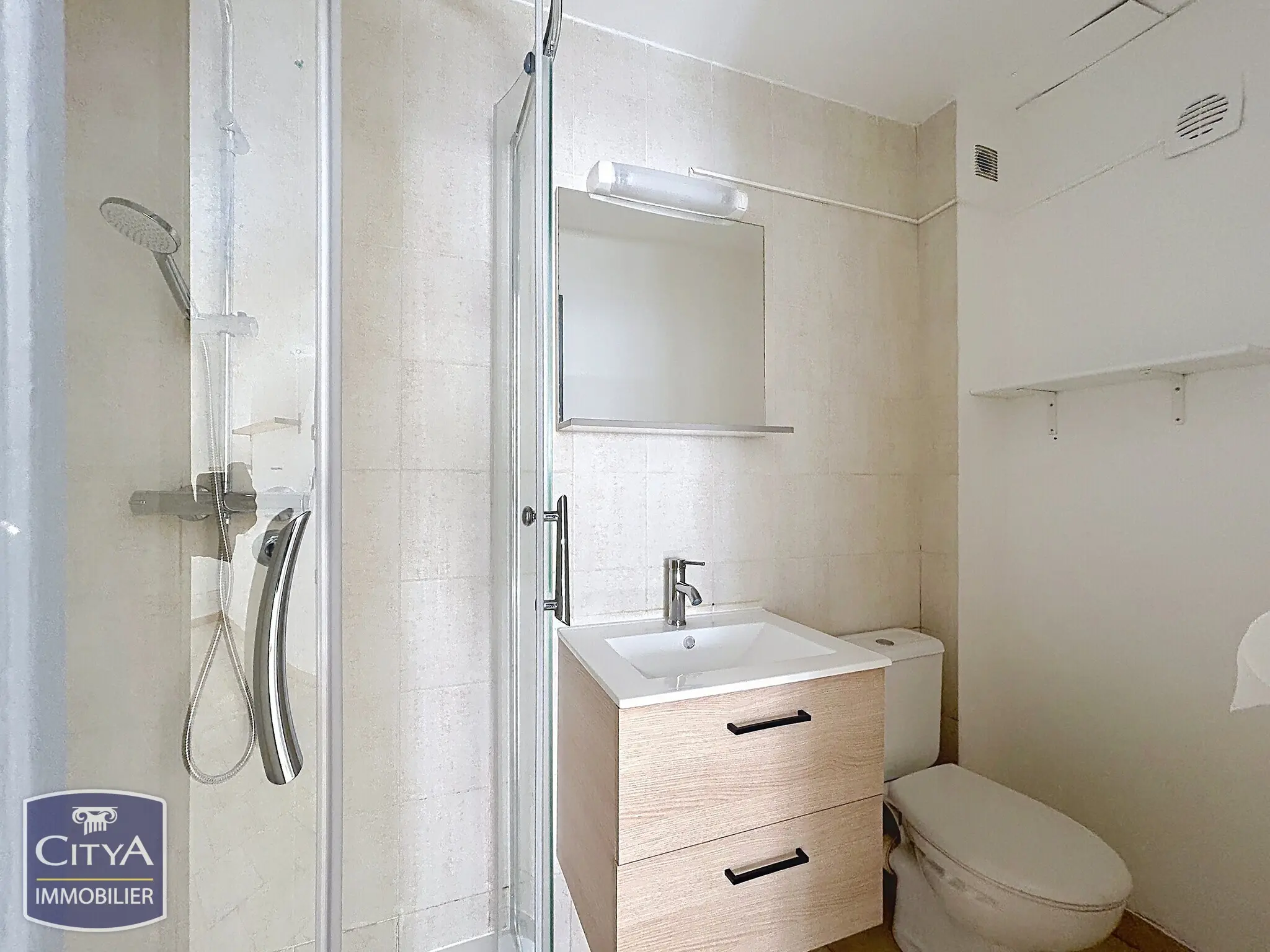 Photo 7 appartement Nîmes