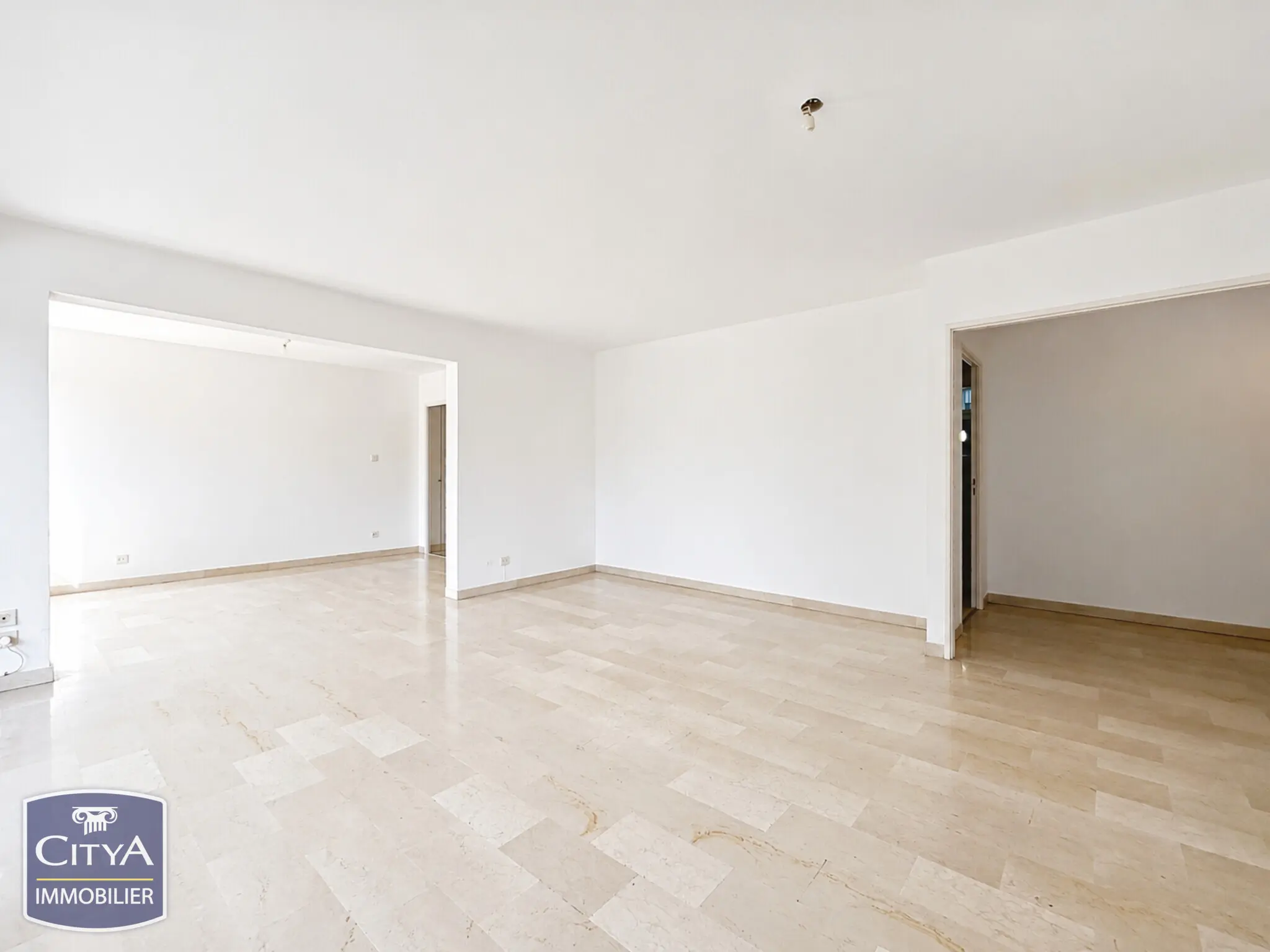 Photo 8 Appartement 3 pièces 98m²