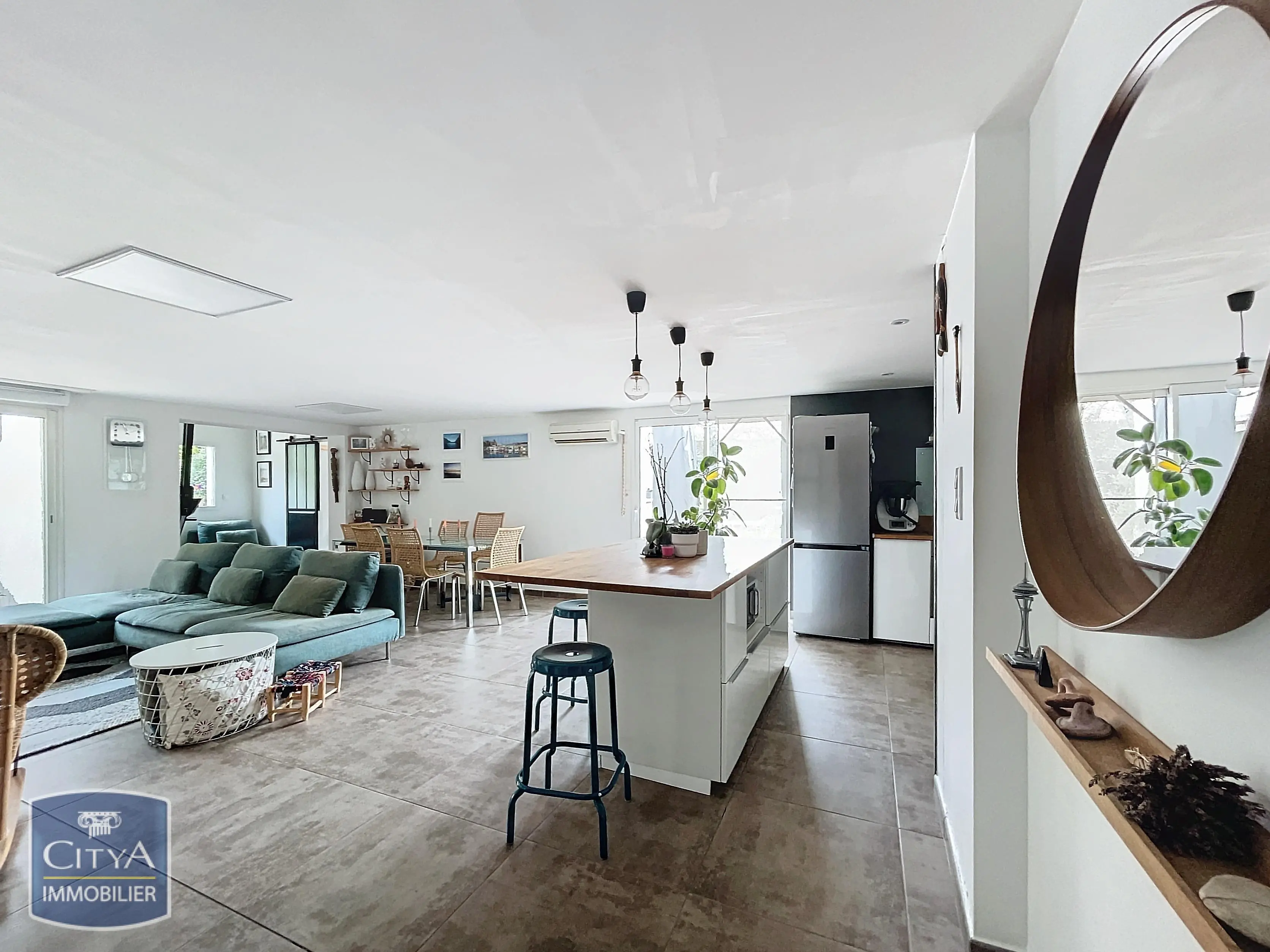 Photo 3 Maison 10 pièces 302m²