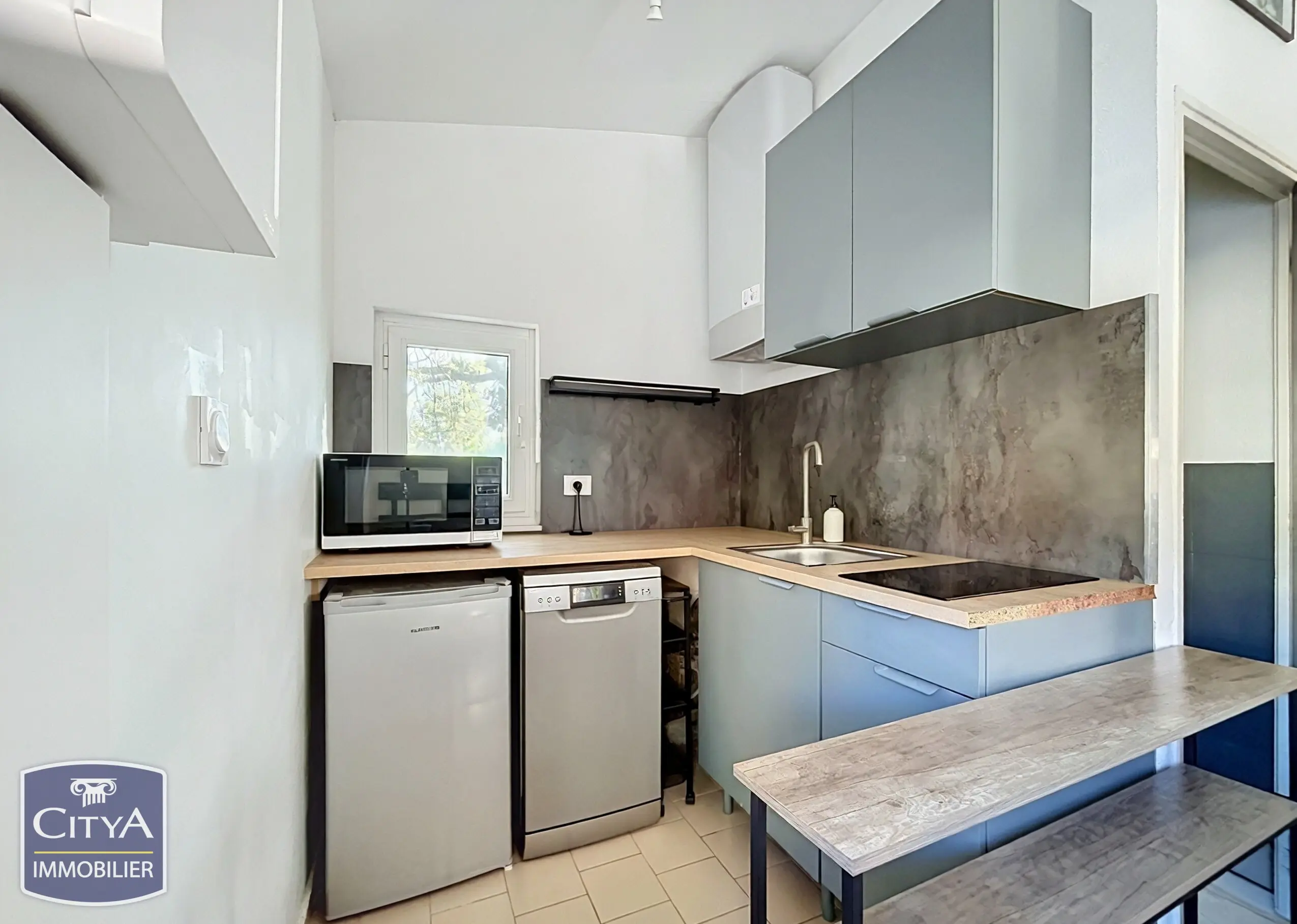Photo 2 Appartement 1 pièce 26.2m²