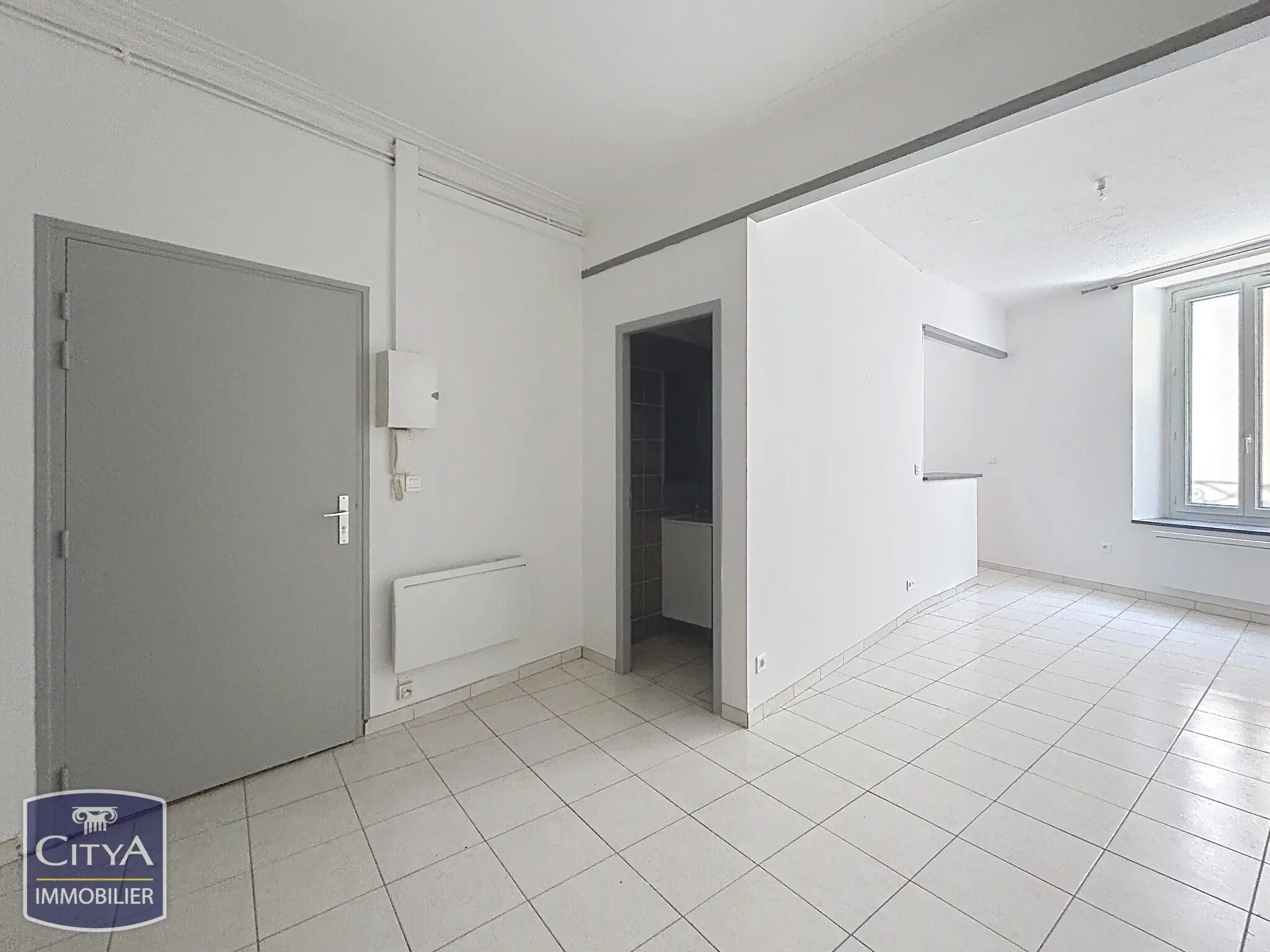 Photo 2 Appartement 1 pièce 32m²