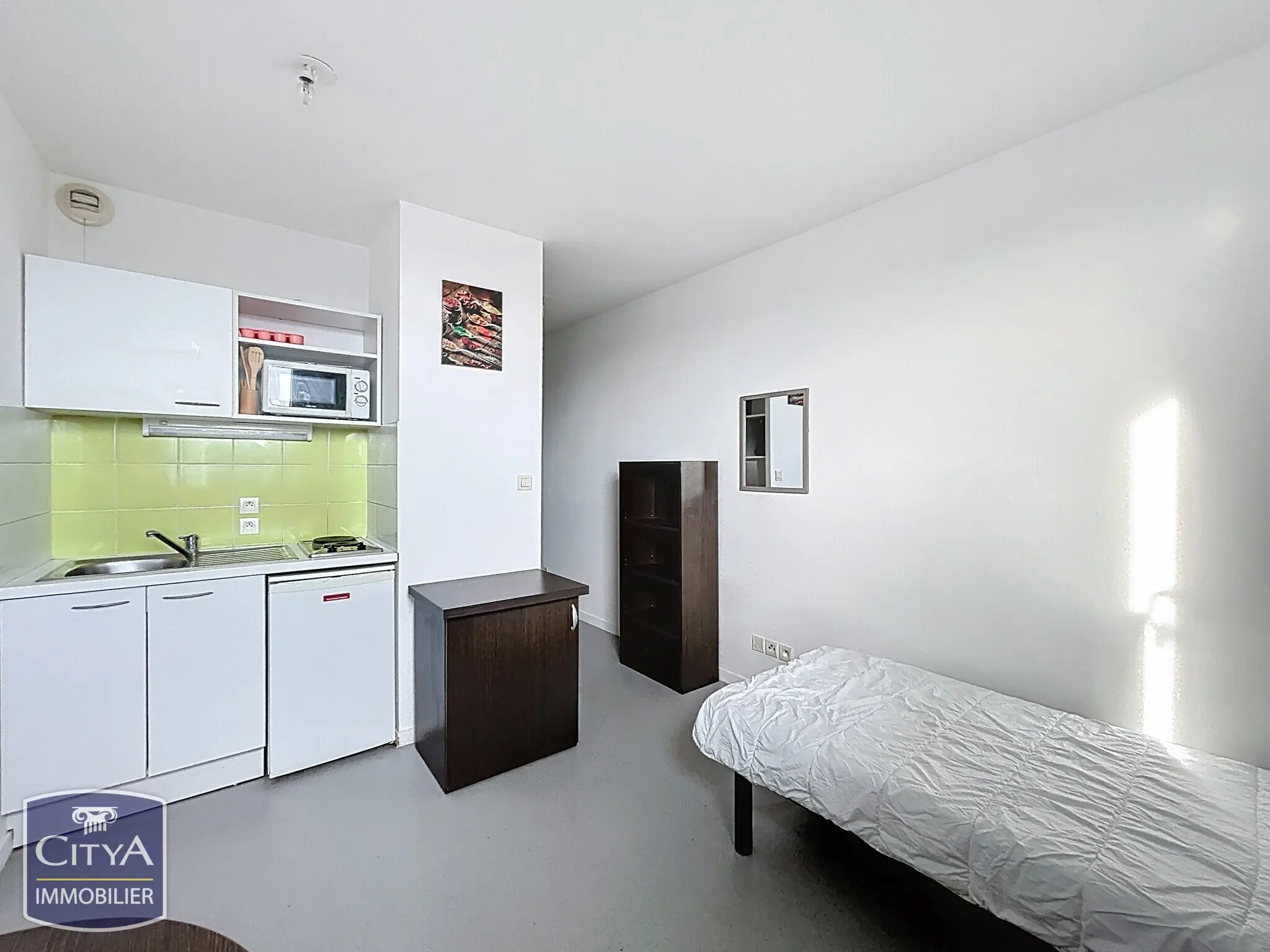 Photo 2 Appartement 1 pièce 18.1m²