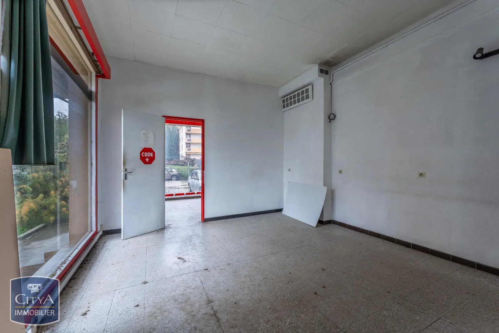 Photo 3 Local Commercial 36m²