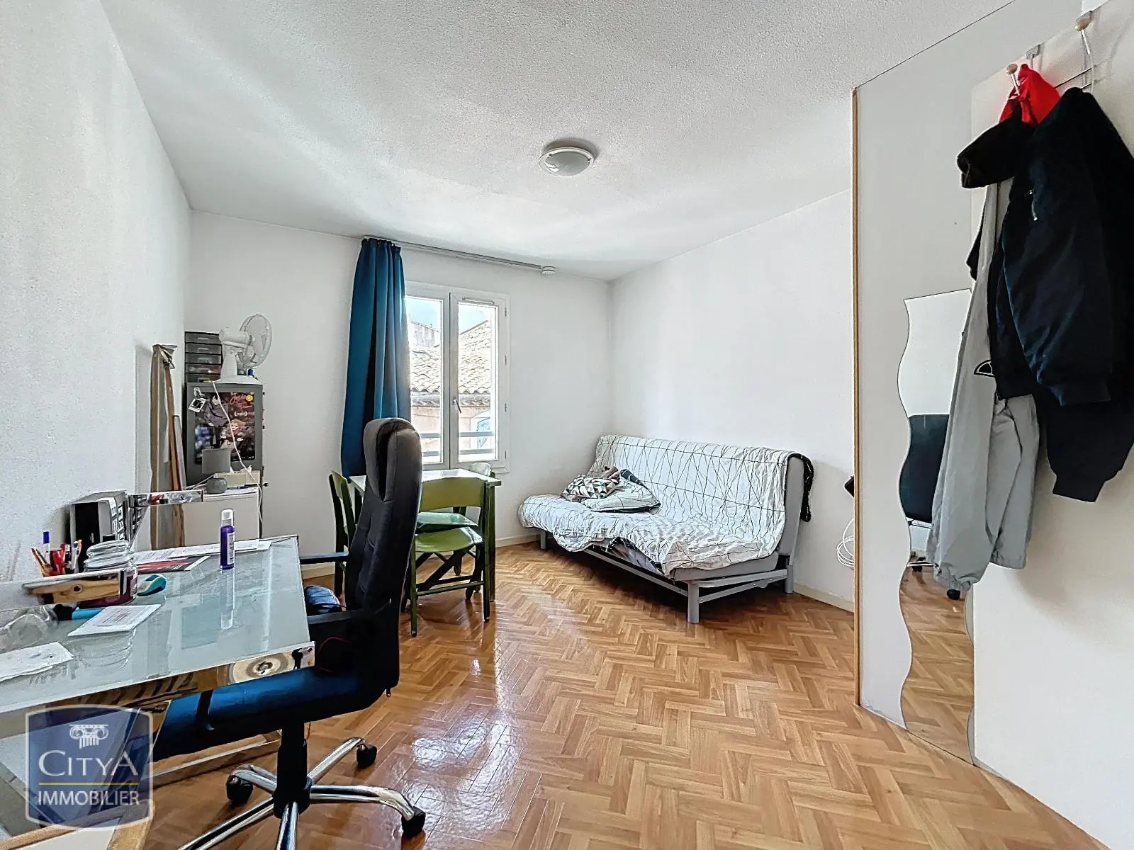Photo 1 Appartement 1 pièce 18m²