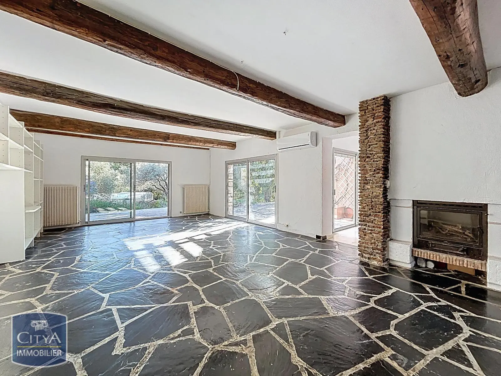 Photo 3 Maison 5 pièces 210m²