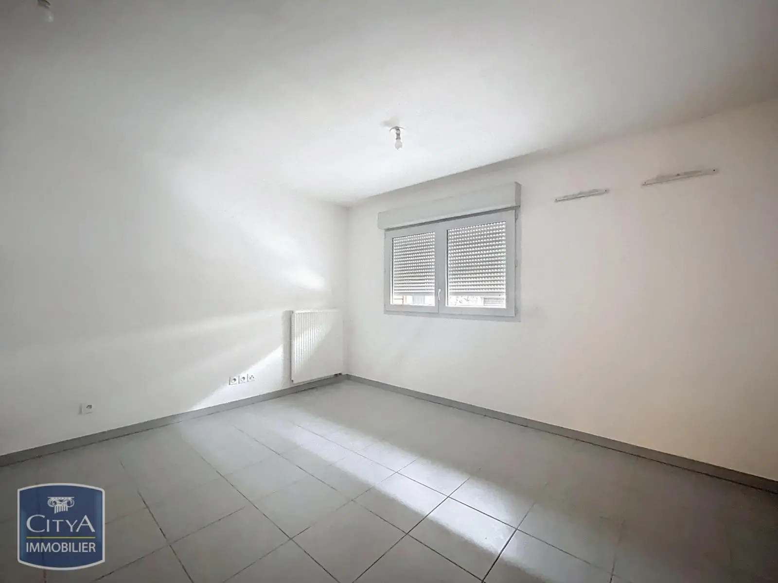 Photo 3 Appartement 1 pièce 23.98m²