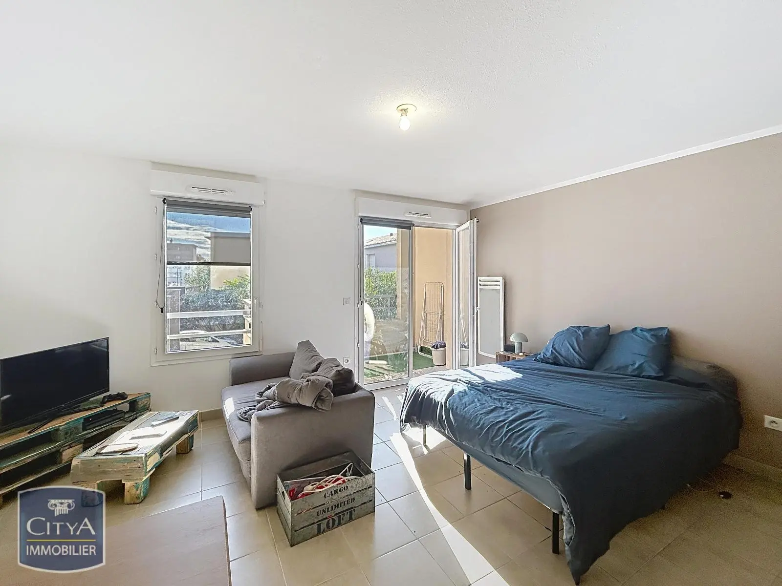 Photo 1 Appartement 1 pièce 32.5m²