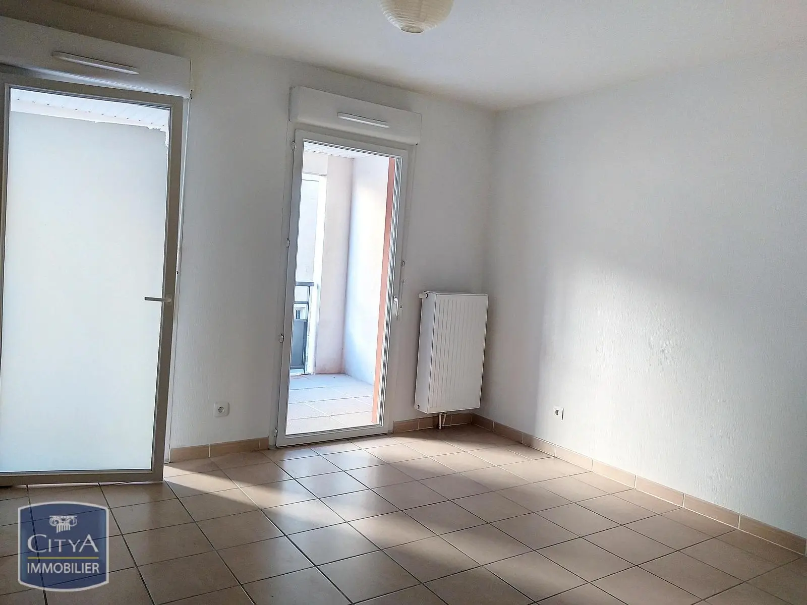 Photo 1 Appartement 1 pièce 23.4m²