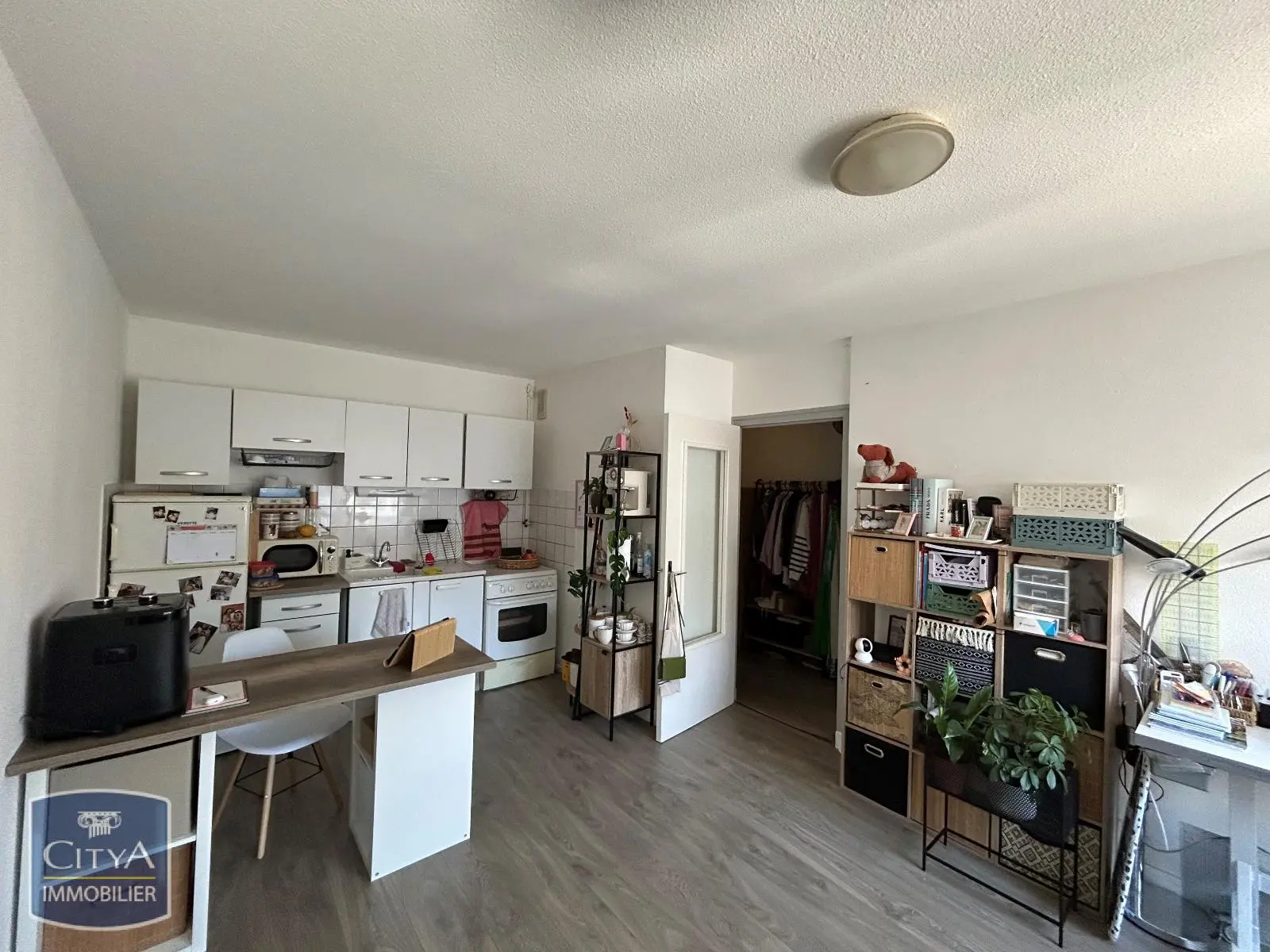 Photo 1 Appartement 1 pièce 29m²