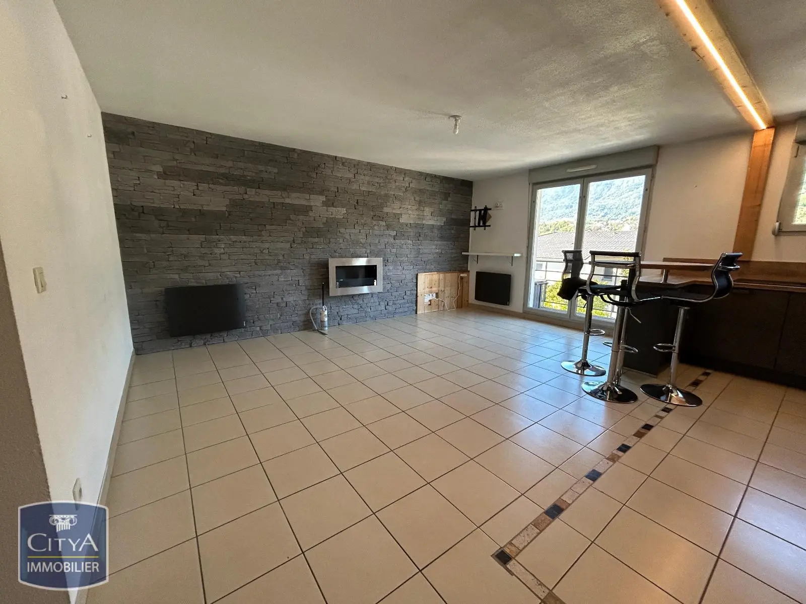 Photo 2 Appartement 4 pièces 73.98m²
