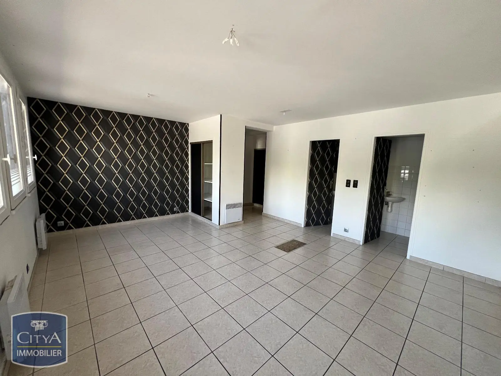 Photo 1 Appartement 1 pièce 44m²