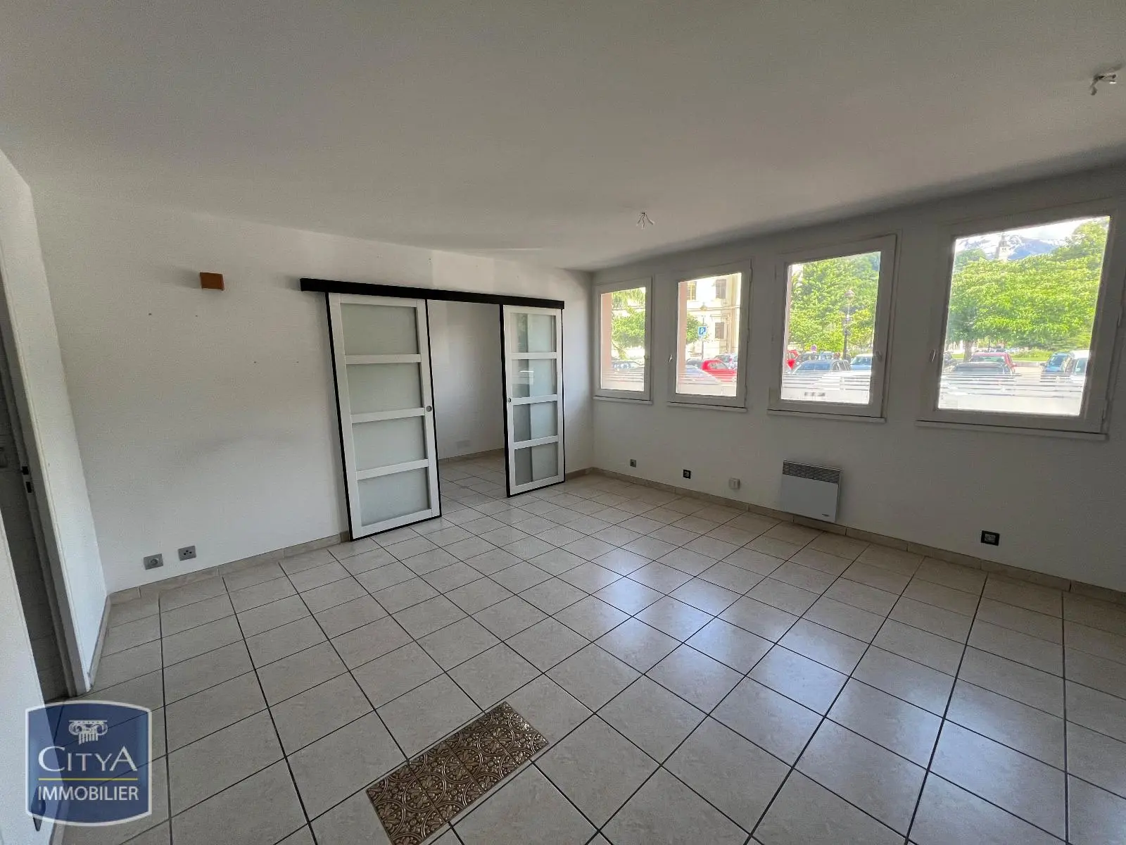 Photo 2 Appartement 1 pièce 44m²