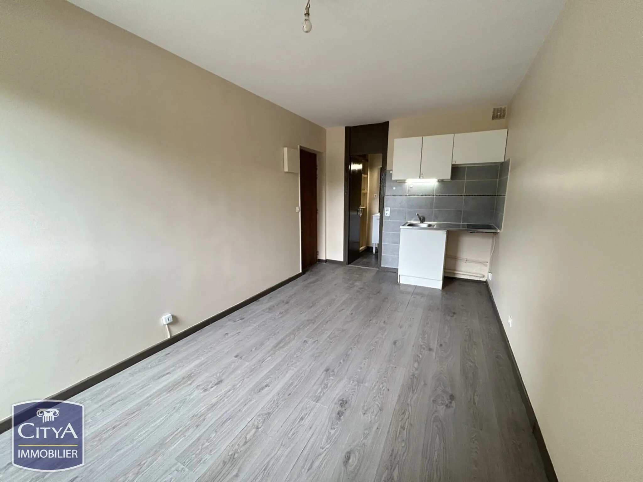 Photo 5 Appartement 1 pièce 17.1m²