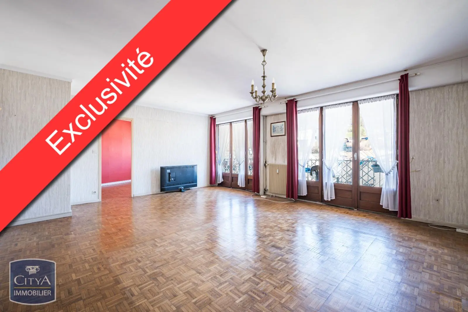 Photo 2 Appartement 5 pièces 116m²