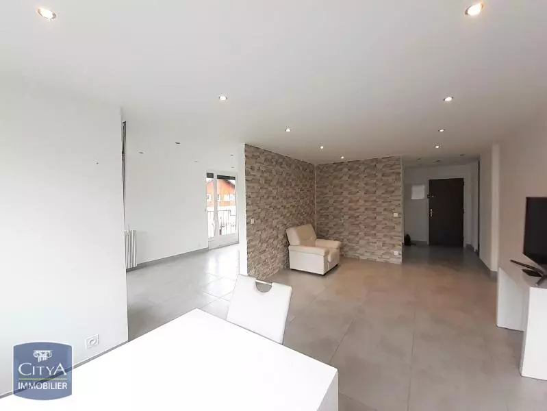 Illustration pour Appartement 5 pièces 106.26m² Photo Appartement 5 pièces 106.26m²