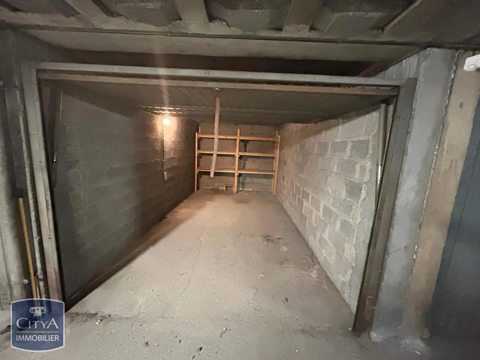 Photo 1 Parking 15.5m²