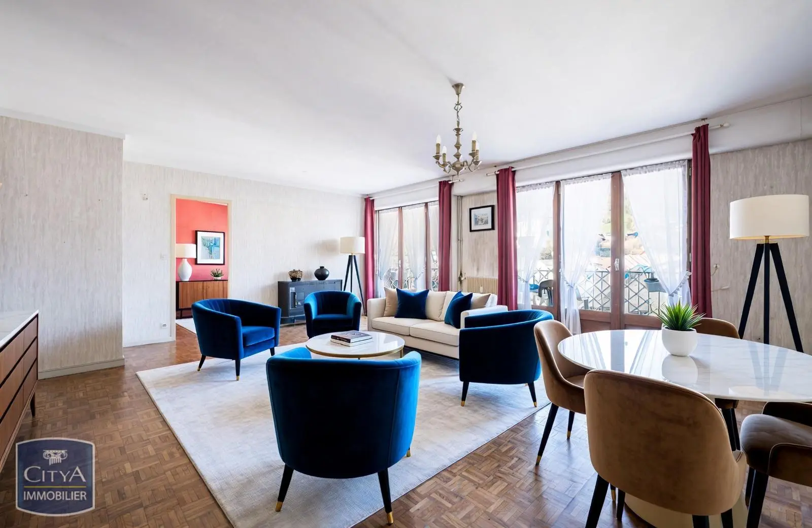 Photo 2 Appartement 5 pièces 116m²