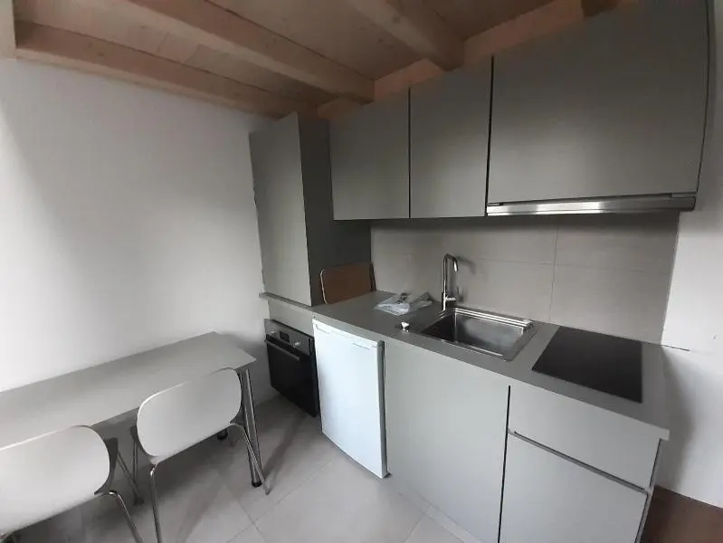 Photo 1 Appartement 1 pièce 23.67m²