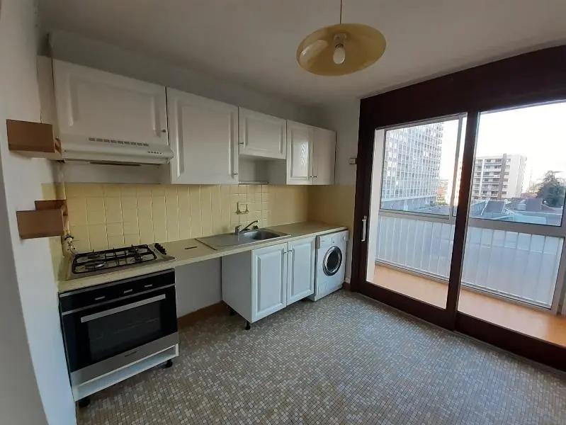 Photo 1 Appartement 2 pièces 56.01m²