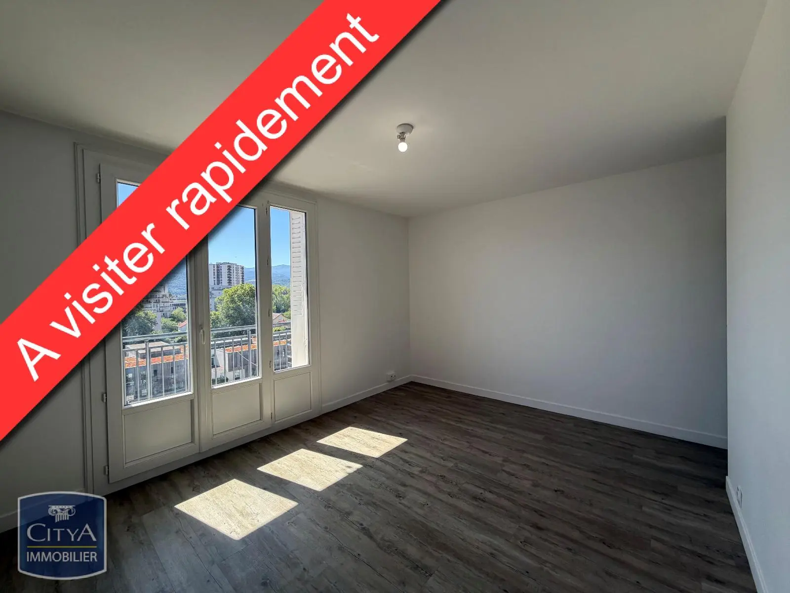 Photo 1 Appartement 3 pièces 54.59m²