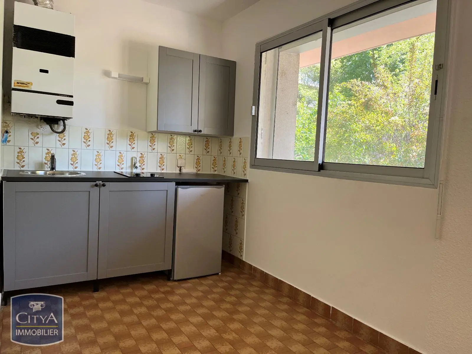 Photo 1 Appartement 1 pièce 30.01m²