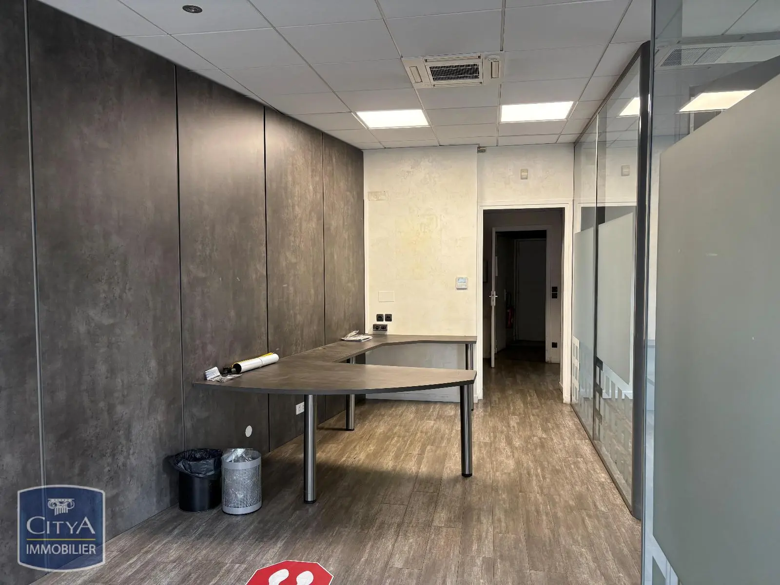 Photo 5 Local Commercial