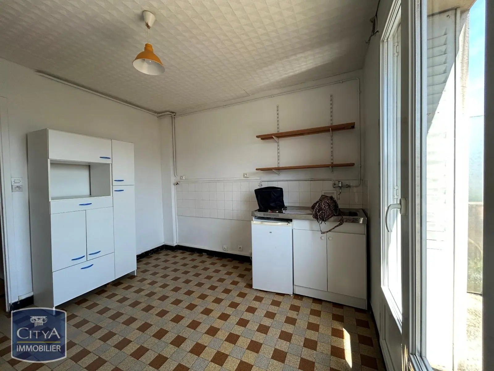 Photo 2 Appartement 1 pièce 32.27m²