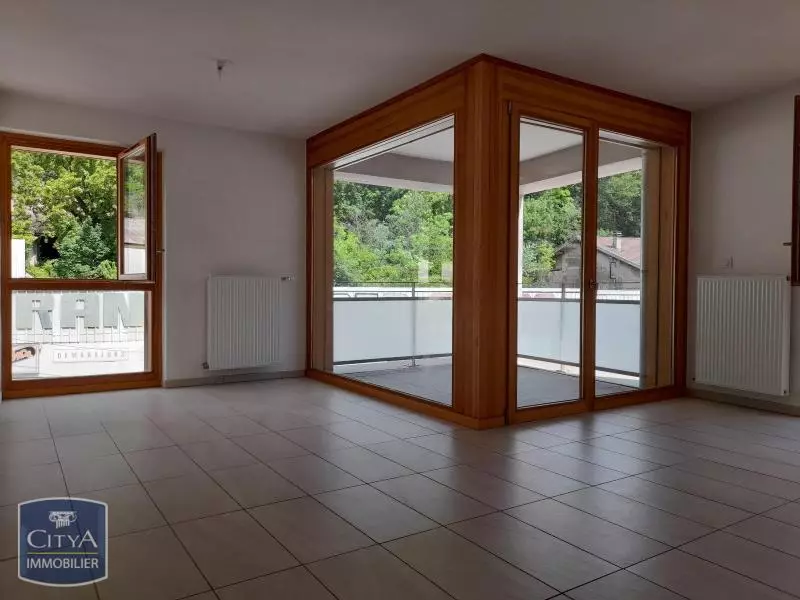 Illustration pour Appartement 4 pièces 82.73m² Photo Appartement 4 pièces 82.73m²