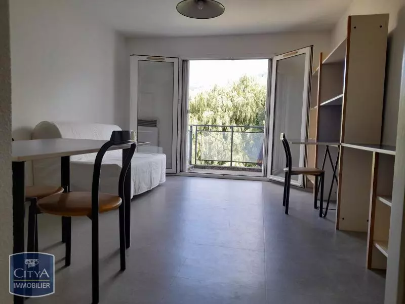 Illustration pour Appartement 2 pièces 33.32m² Photo Appartement 2 pièces 33.32m²