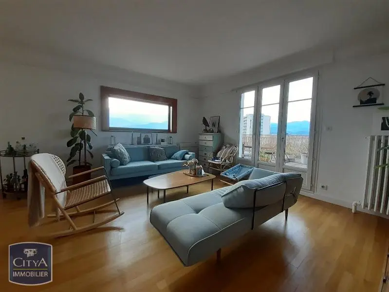 Photo 2 Appartement 4 pièces 110.56m²