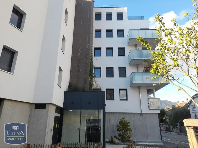 Photo 1 Appartement 3 pièces 58.32m²