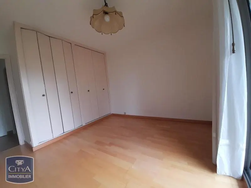 Photo 7 Appartement 2 pièces 71.49m²