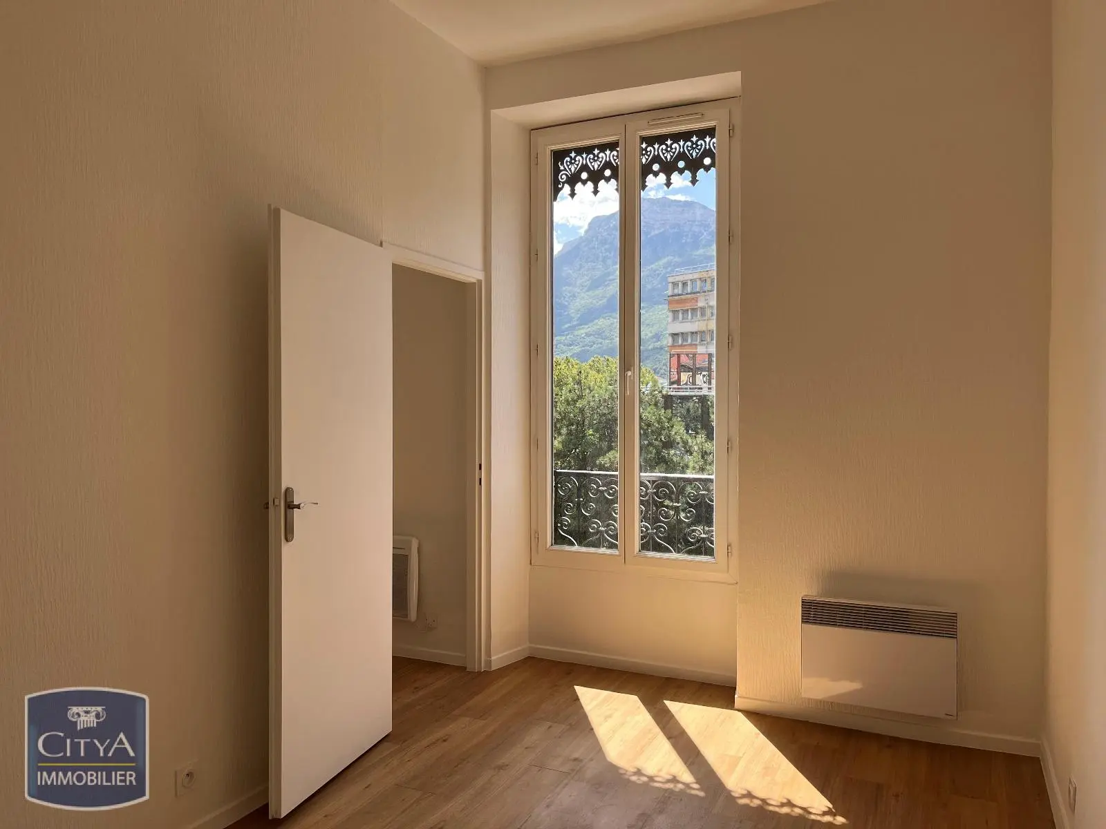 Photo 1 Appartement 2 pièces 33.81m²