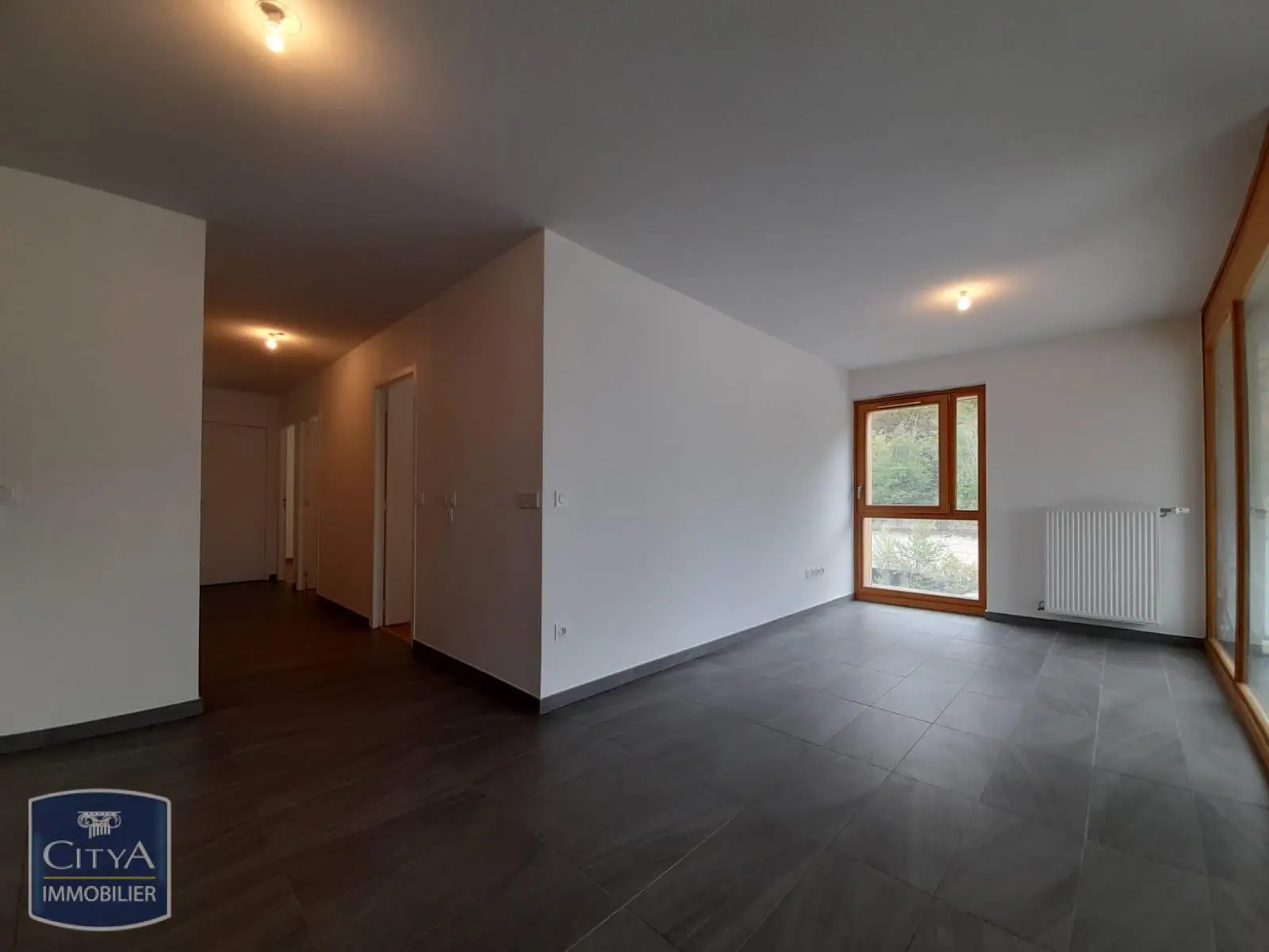Photo 2 Appartement 4 pièces 83m²
