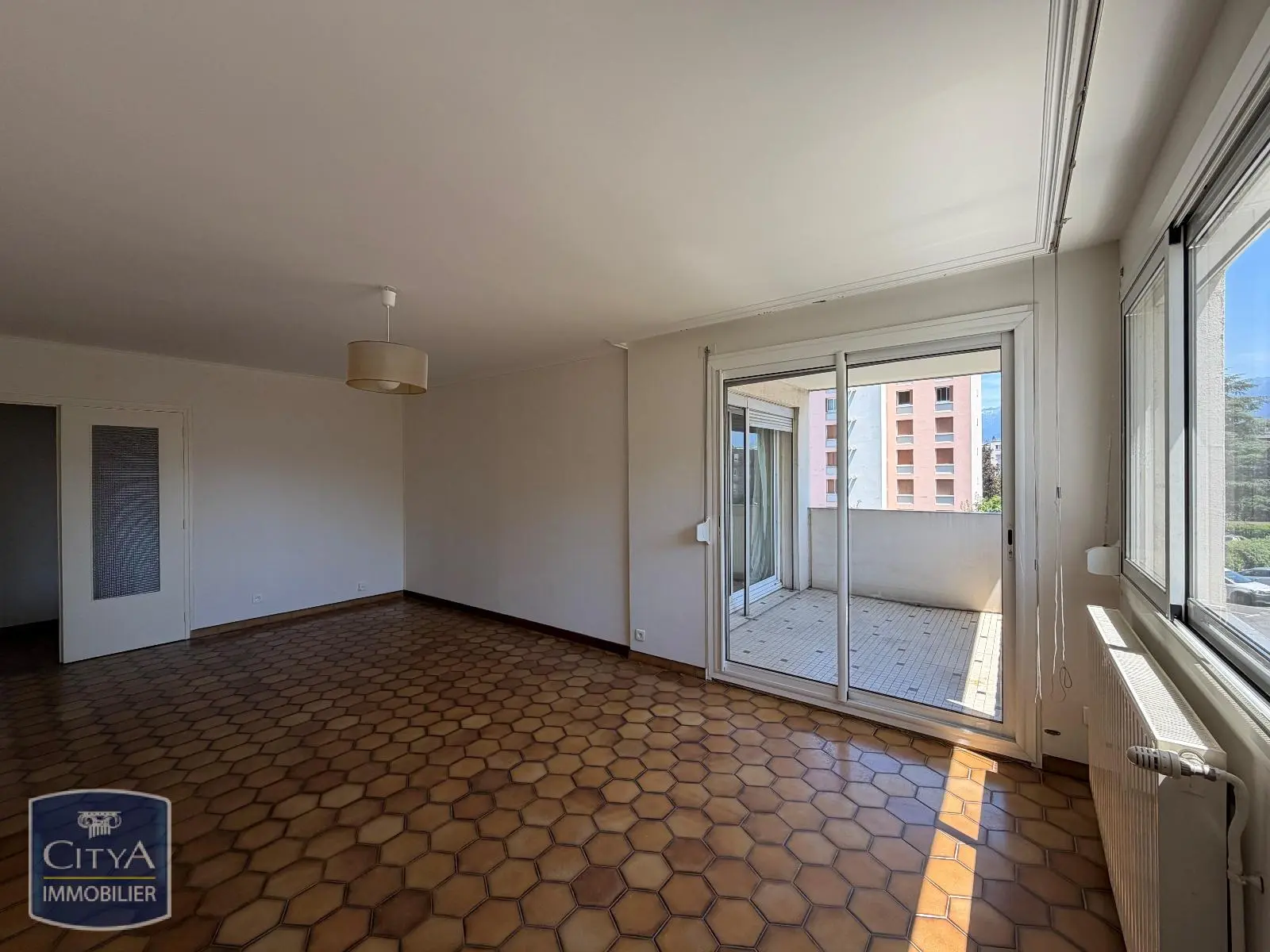 Photo 2 Appartement 4 pièces 87.77m²