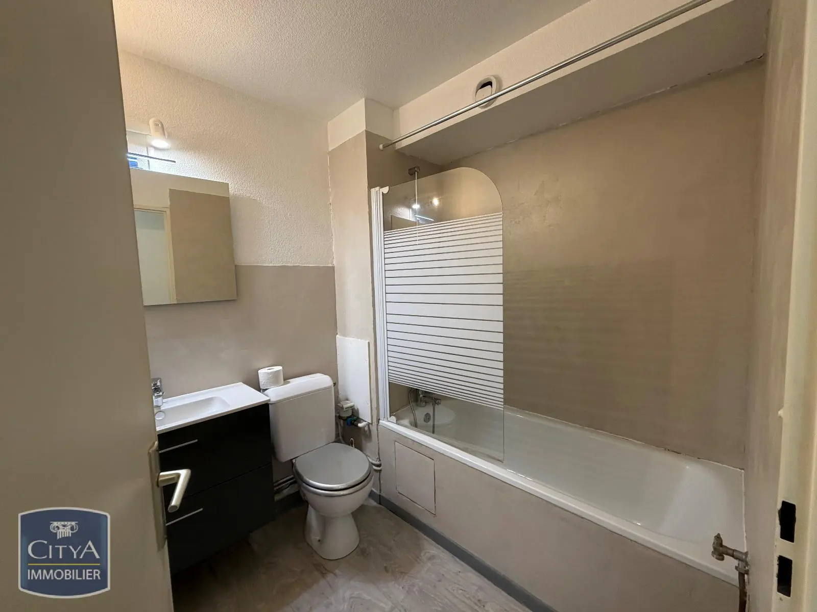 Photo 6 Appartement 1 pièce 23.68m²