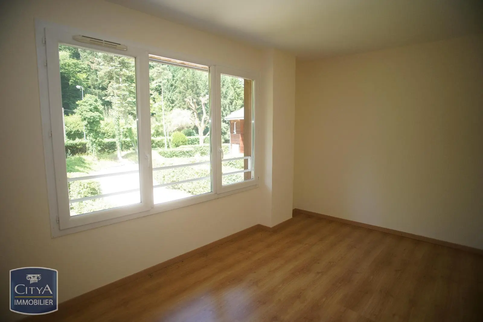 Photo 9 Maison 5 pièces 121m²