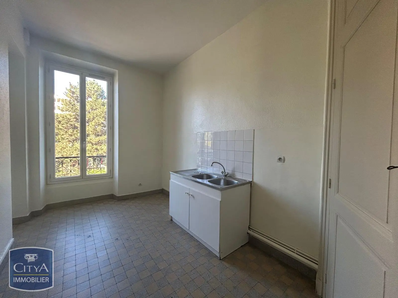 Photo 3 Appartement 2 pièces 51.37m²