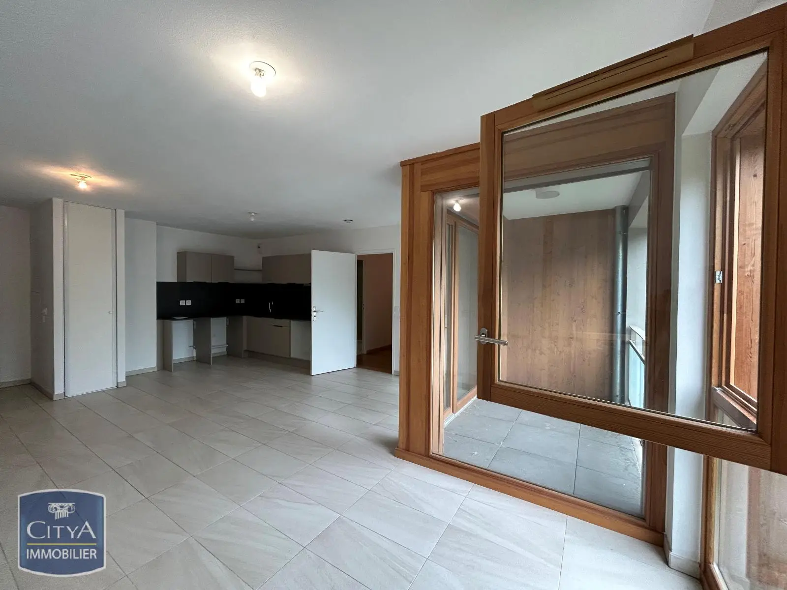 Photo 2 Appartement 2 pièces 48m²