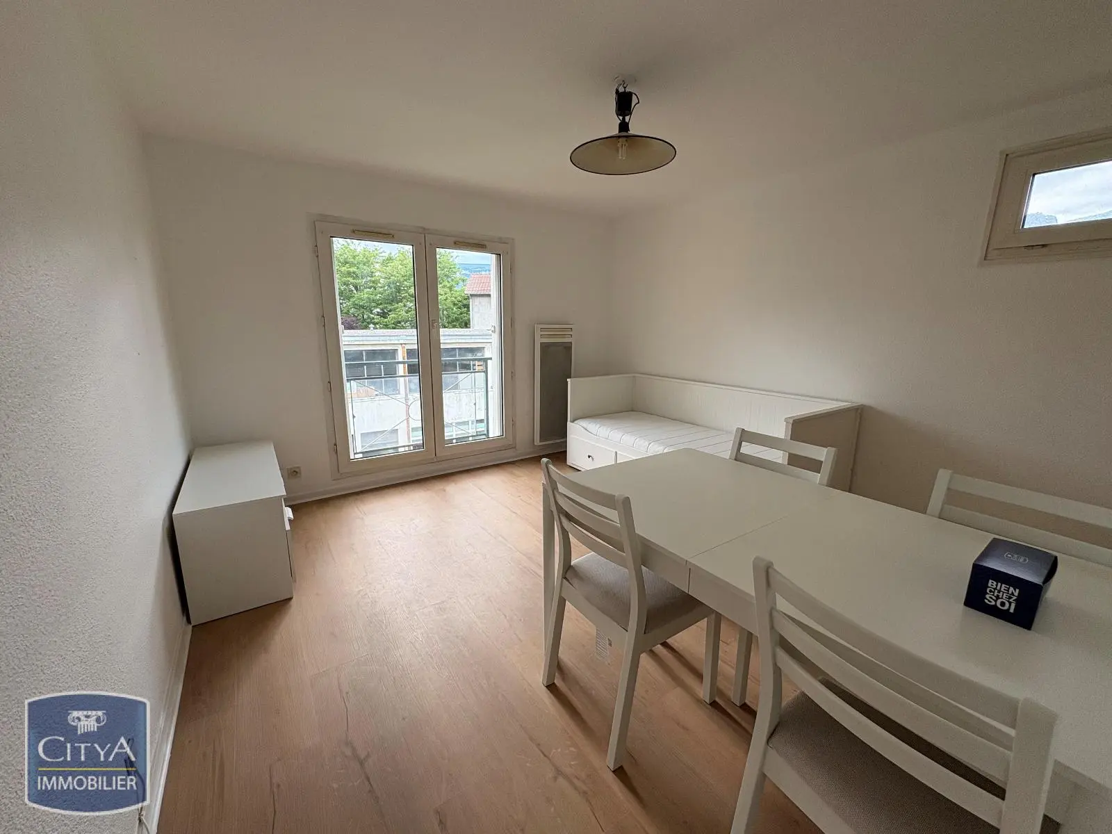 Photo 1 Appartement 2 pièces 33m²
