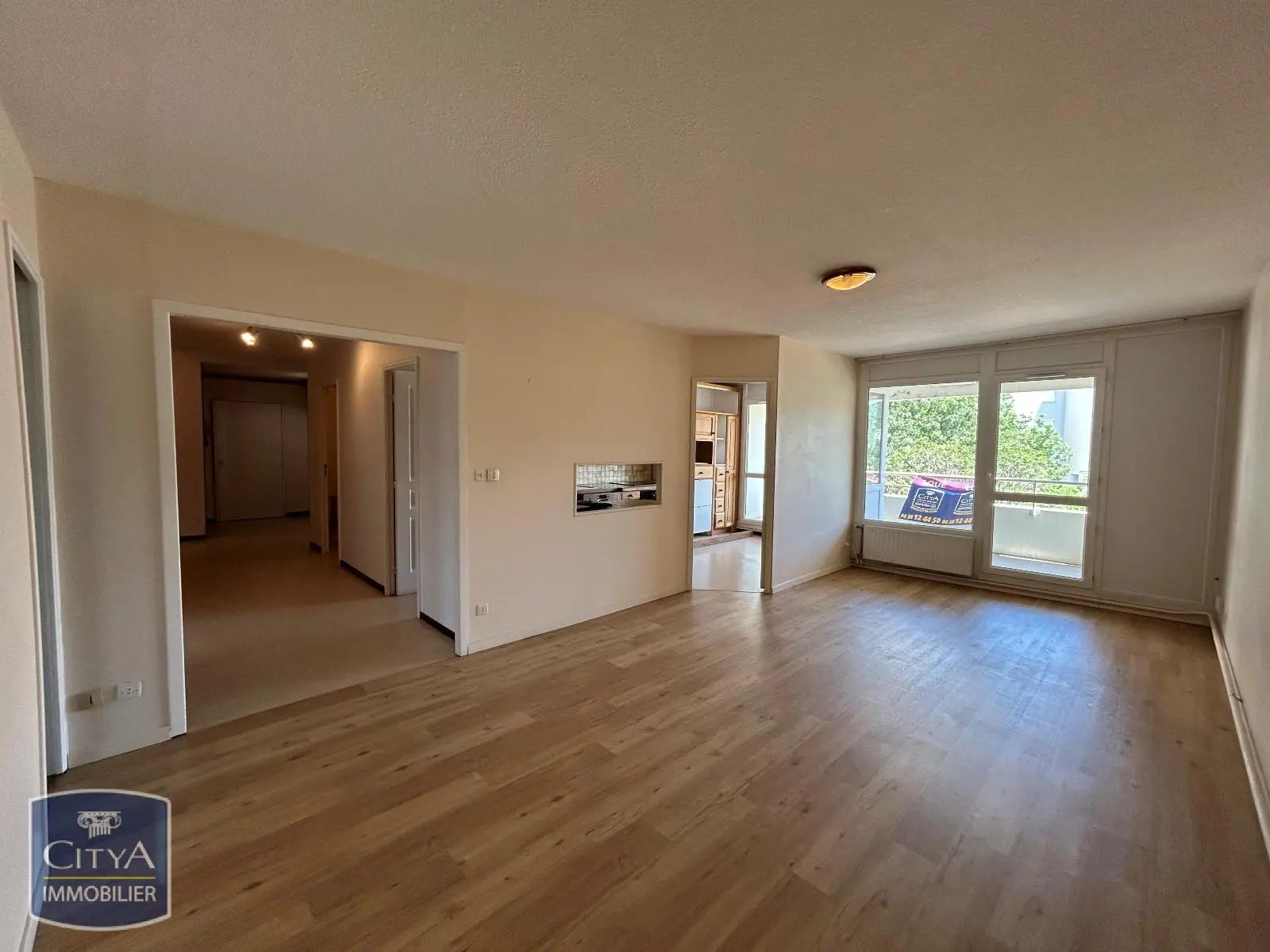 Photo 1 Appartement 5 pièces 101.25m²