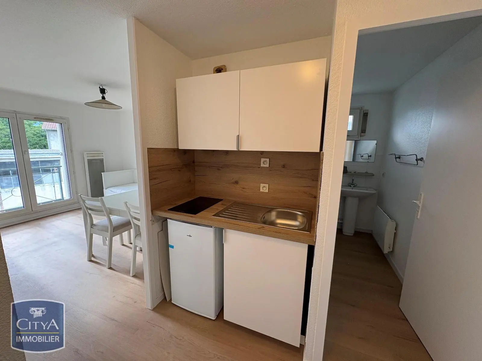 Photo 3 Appartement 2 pièces 33m²